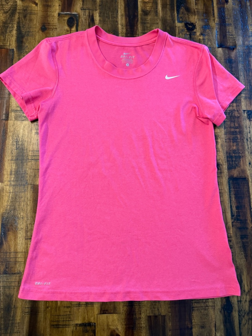 Nike dri-fit women's sz S pink workout t-shirt